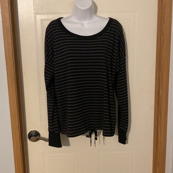 Lauren Ralph Lauren Tops - Lauren Ralph Lauren Active top pullover size large gray black striped